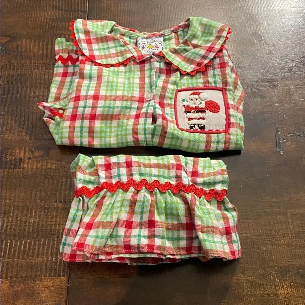 Three Sisters these charming